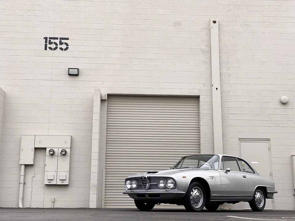 1963 Alfa Romeo 2600 - Image 3 of 31