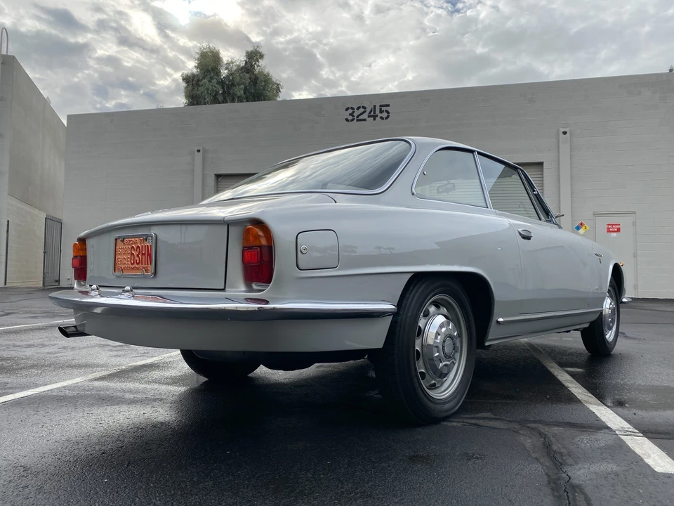 1963 Alfa Romeo 2600 - Image 25 of 31
