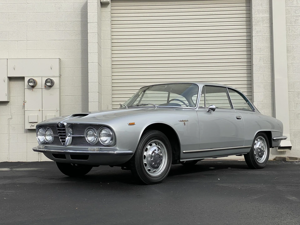 1963 Alfa Romeo 2600 - Image 6 of 31