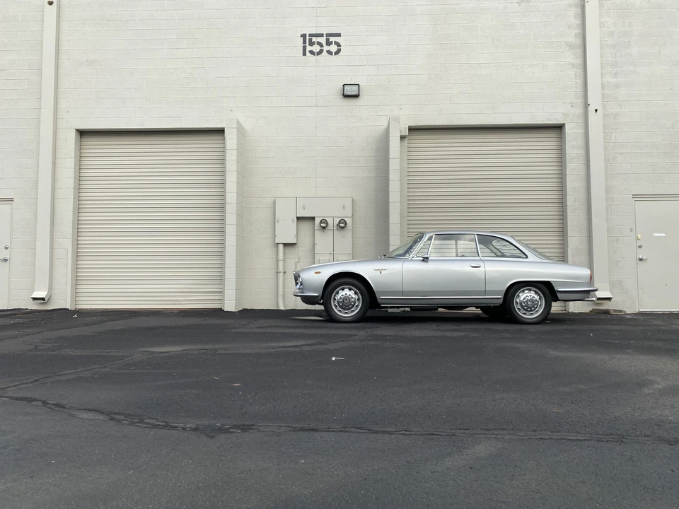 1963 Alfa Romeo 2600 - Image 12 of 31