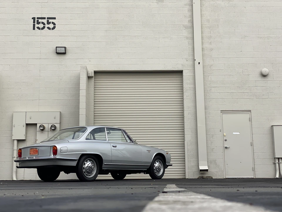 1963 Alfa Romeo 2600 - Image 28 of 31