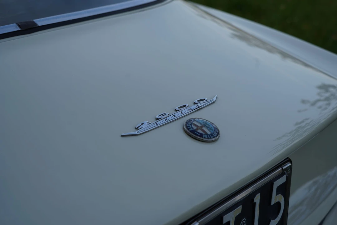 1963 Alfa Romeo 2600 - Image 29 of 31