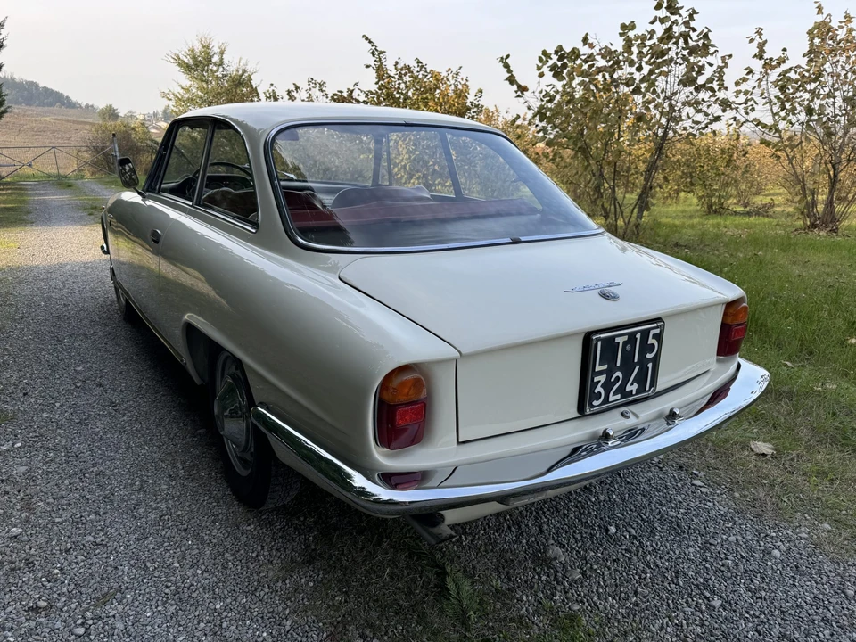 1963 Alfa Romeo 2600 - Image 6 of 31