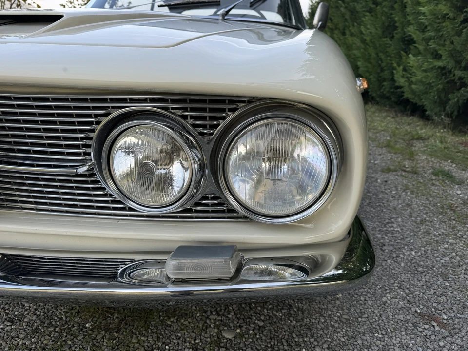 1963 Alfa Romeo 2600 - Image 25 of 31