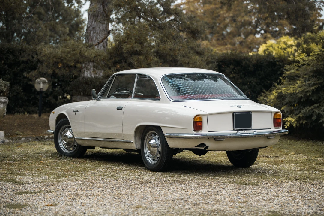 1963 Alfa Romeo 2600 - Image 6 of 31