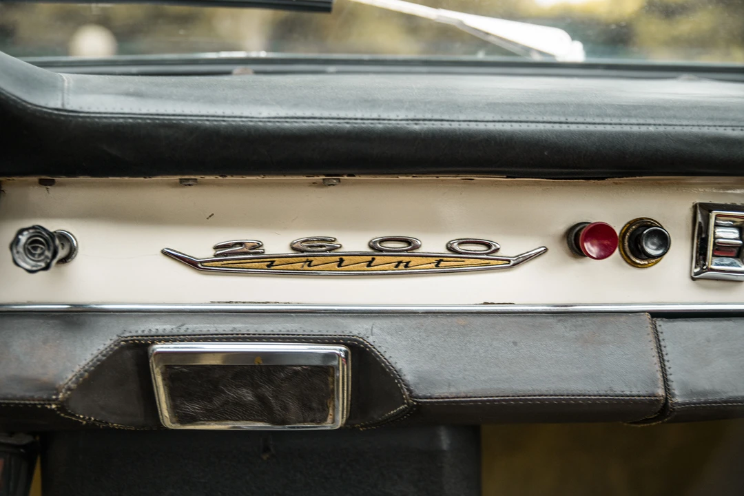 1963 Alfa Romeo 2600 - Image 25 of 31