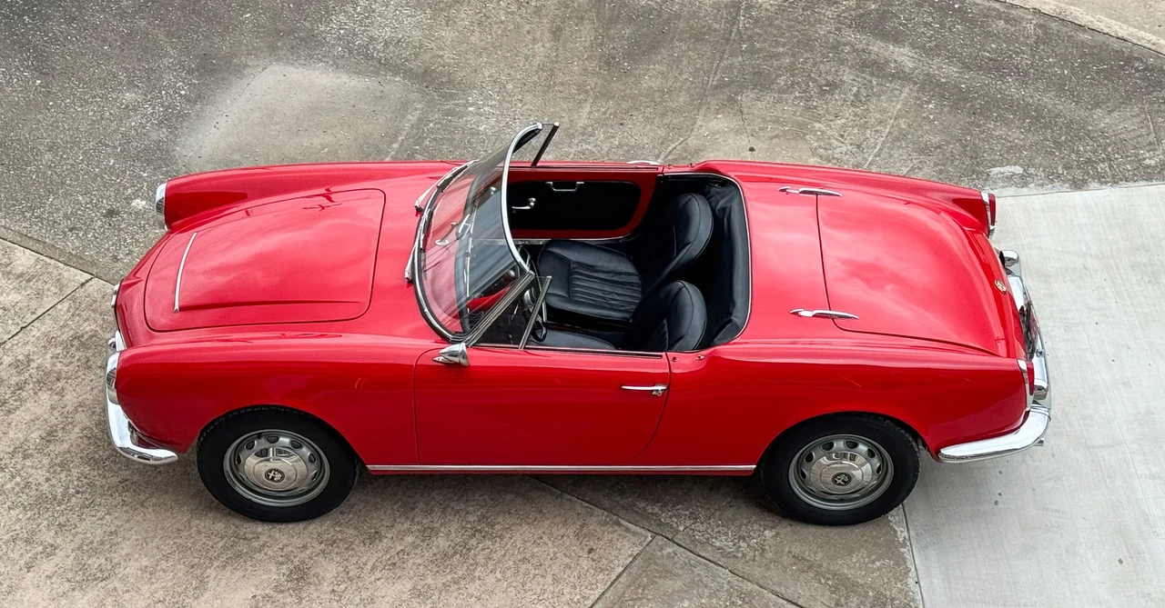1963 Alfa Romeo 105/115 Series Spider - Image 9 of 31