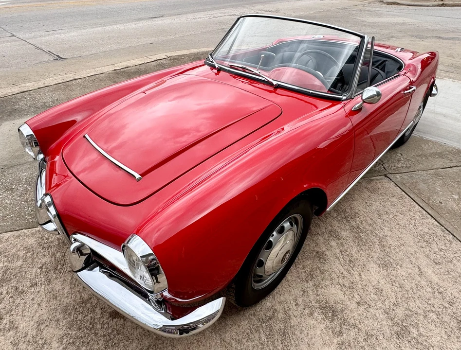 1963 Alfa Romeo 105/115 Series Spider - Image 5 of 31
