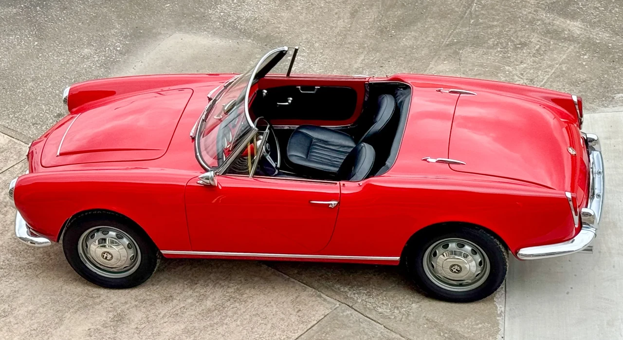 1963 Alfa Romeo 105/115 Series Spider - Image 10 of 31