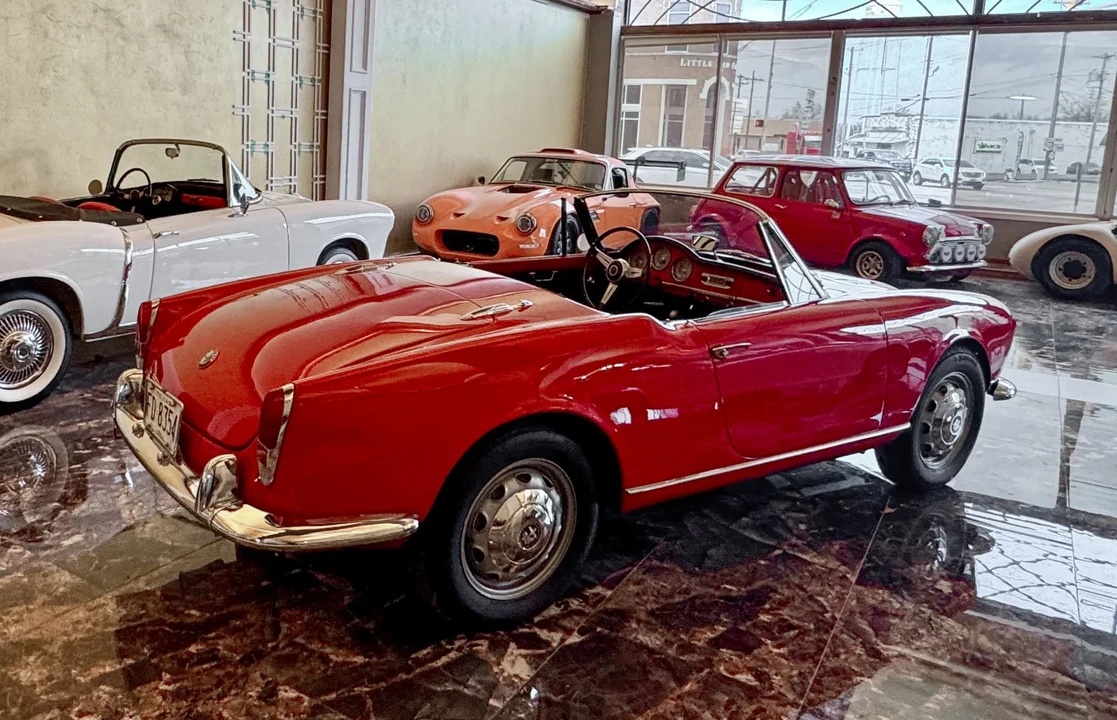 1963 Alfa Romeo 105/115 Series Spider - Image 23 of 31