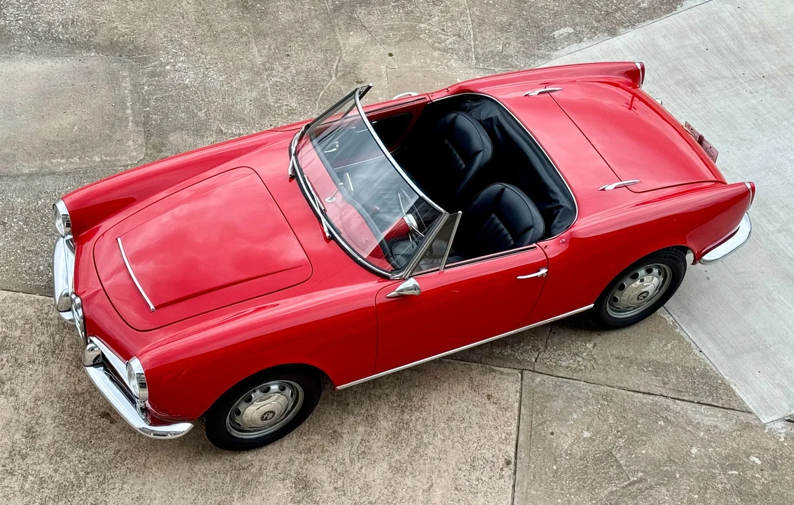 1963 Alfa Romeo 105/115 Series Spider - Image 7 of 31