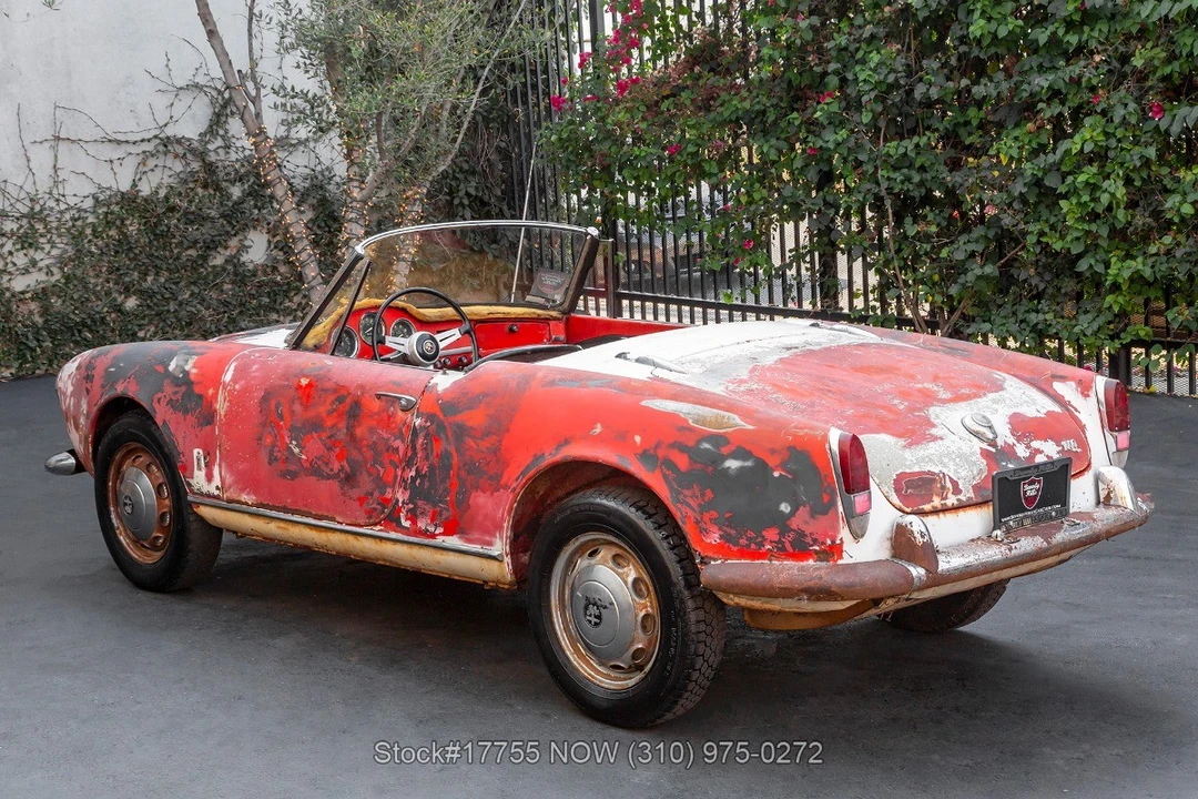 1963 Alfa Romeo 105/115 Series Spider - Image 8 of 31