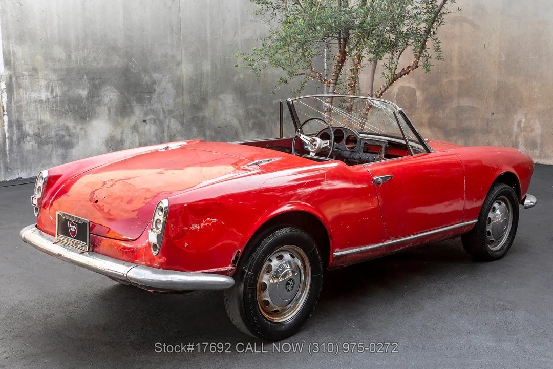 1963 Alfa Romeo 105/115 Series Spider - Image 6 of 31