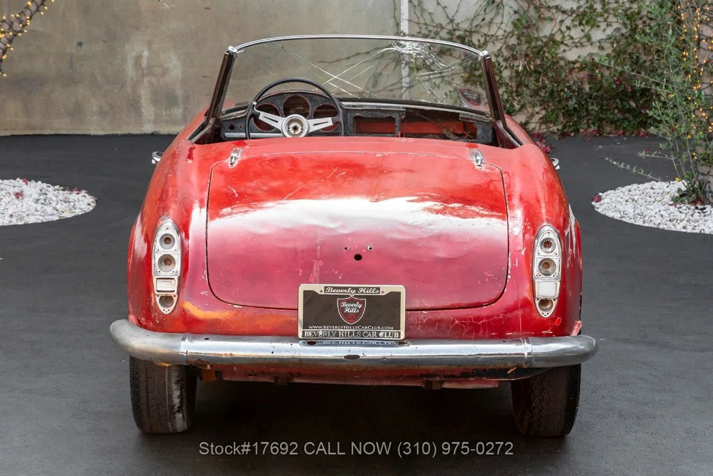 1963 Alfa Romeo Giulietta - Image 6 of 24
