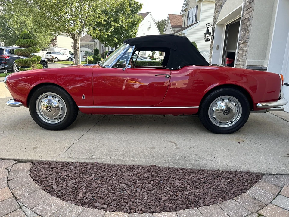 1963 Alfa Romeo Series 1 - Image 28 of 31