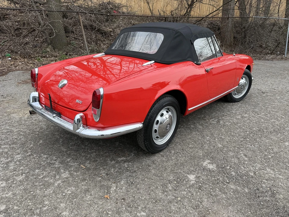 1963 Alfa Romeo Giulietta - Image 17 of 31