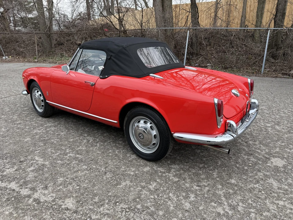 1963 Alfa Romeo Giulietta - Image 12 of 31