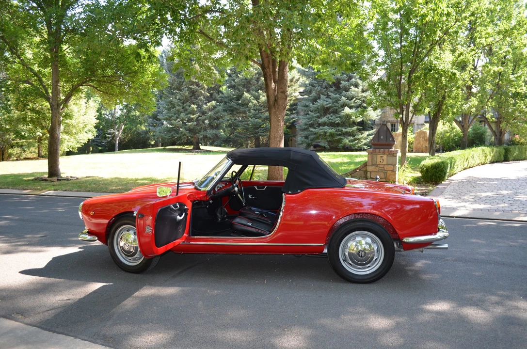 1963 Alfa Romeo Giulietta - Image 23 of 31