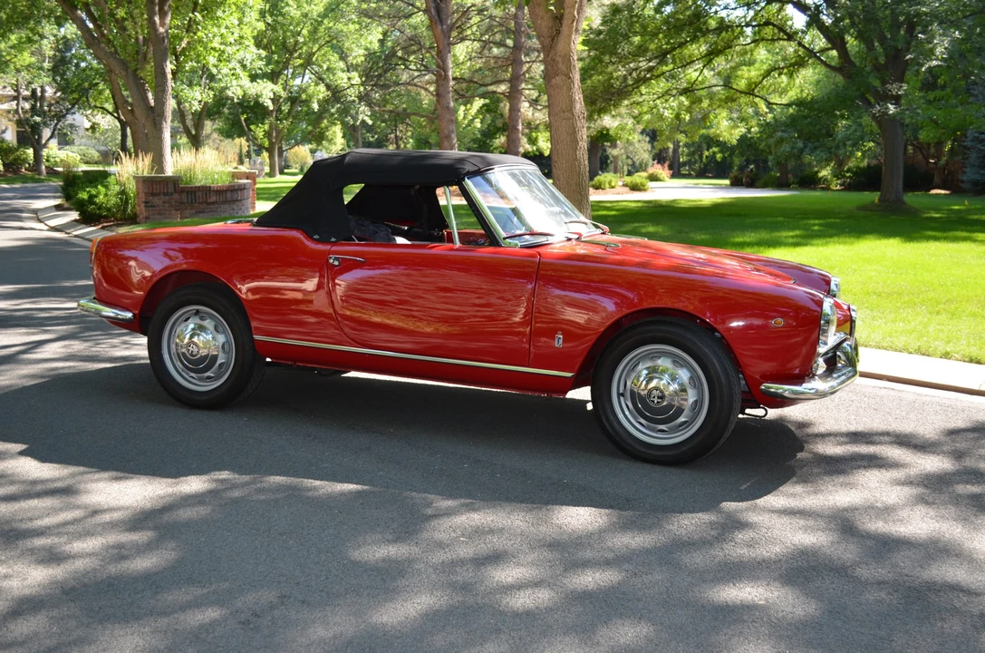 1963 Alfa Romeo Giulietta - Image 18 of 31
