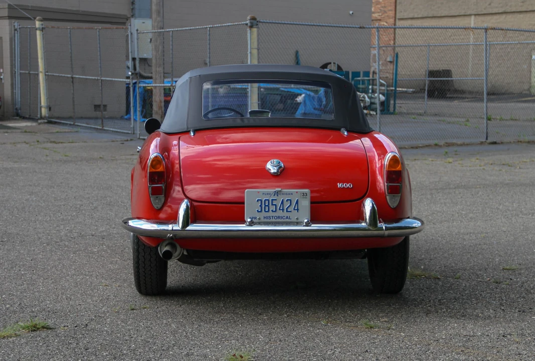 1963 Alfa Romeo Giulietta - Image 12 of 31
