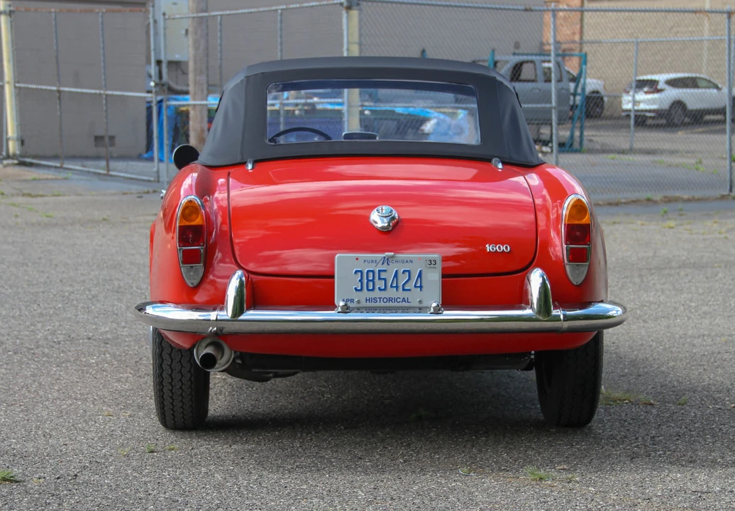 1963 Alfa Romeo Giulietta - Image 11 of 31
