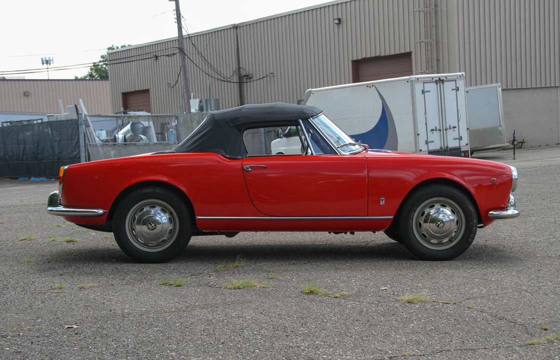 1963 Alfa Romeo Giulietta - Image 9 of 31