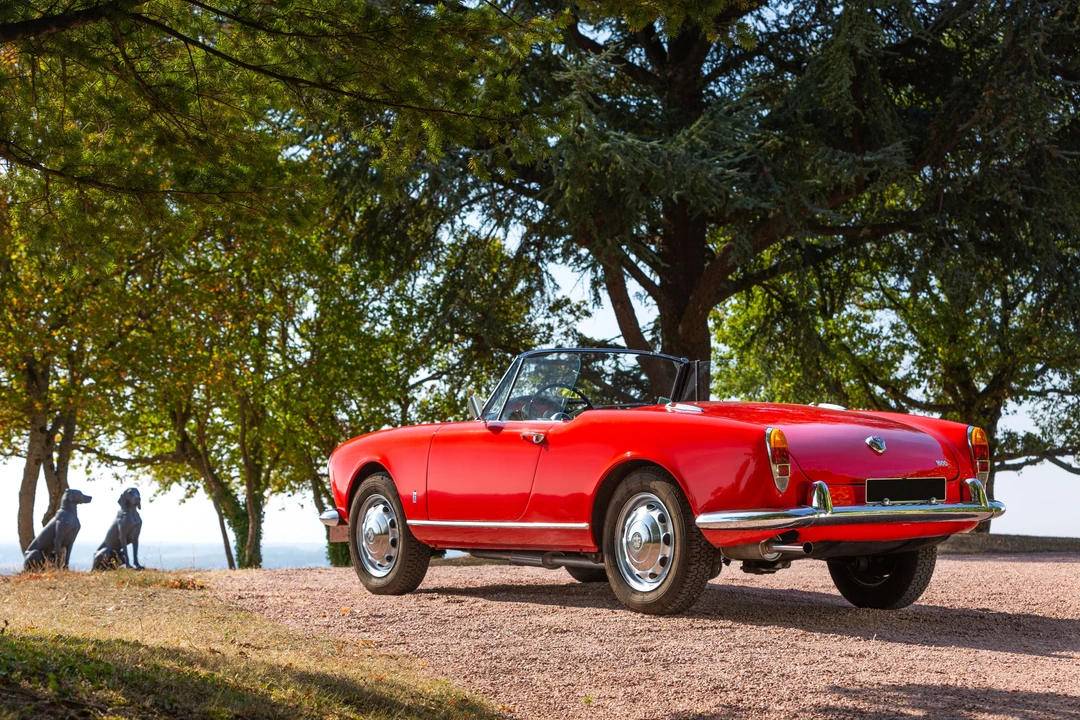 1963 Alfa Romeo Giulietta - Image 10 of 31