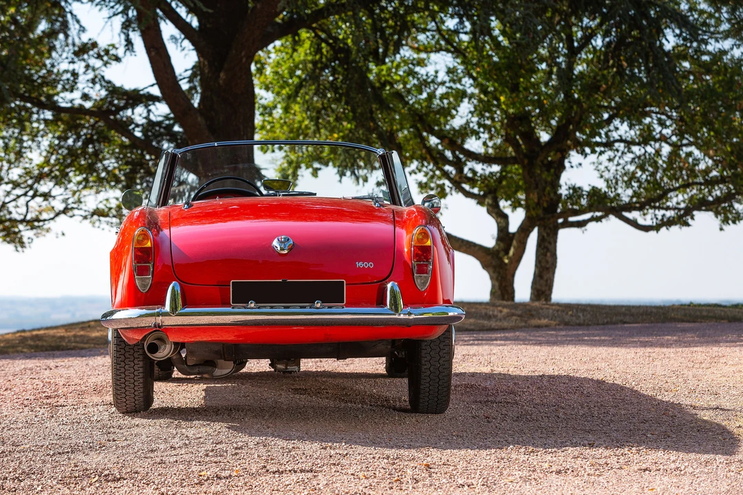 1963 Alfa Romeo Giulietta - Image 13 of 31
