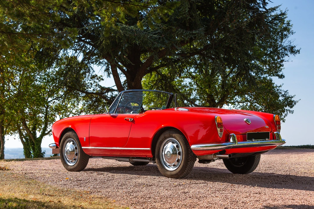1963 Alfa Romeo Giulietta - Image 11 of 31