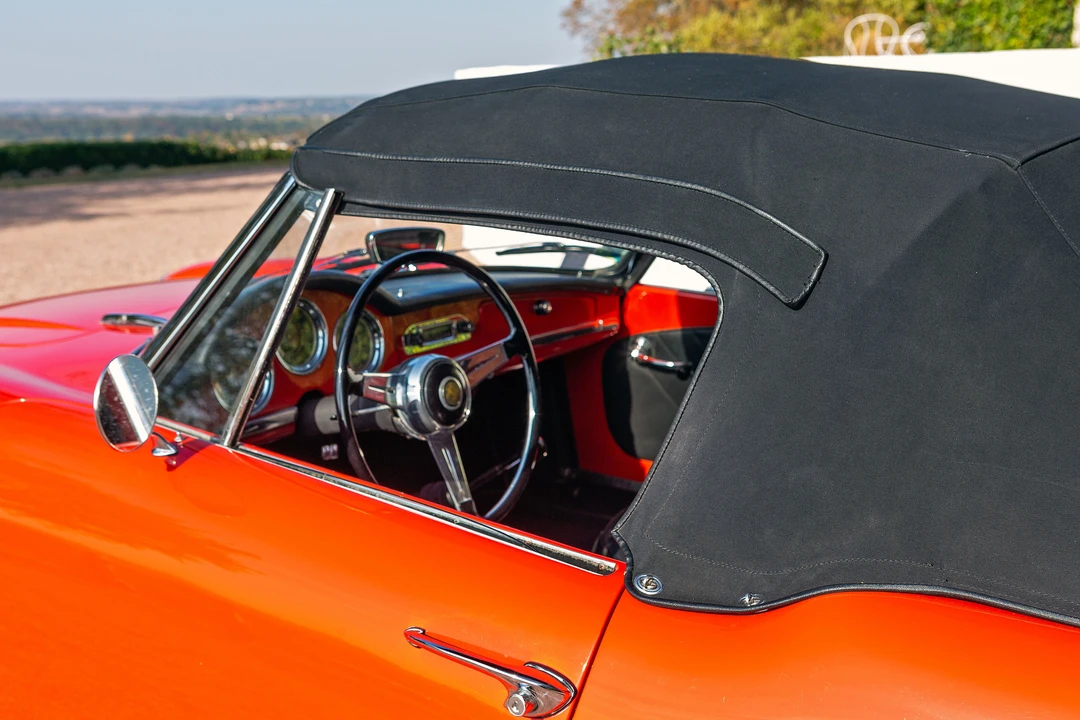 1963 Alfa Romeo Giulietta - Image 29 of 31