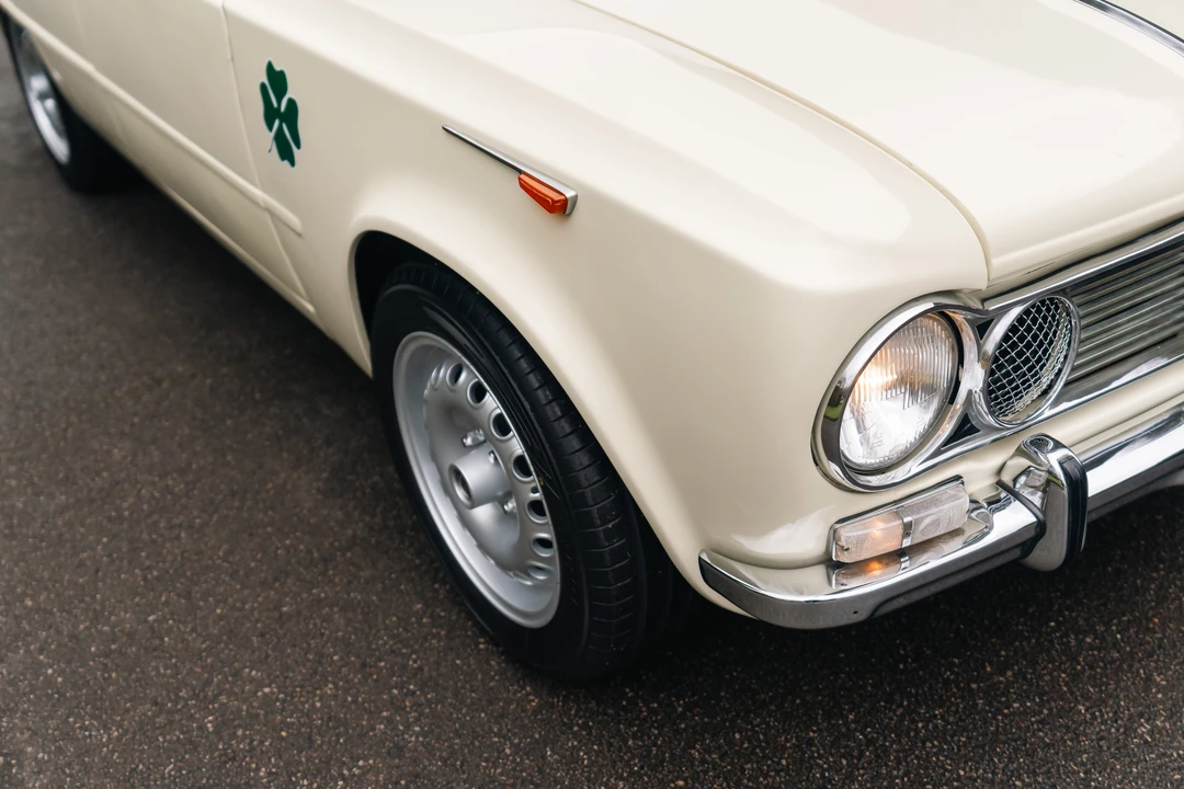 1963 Alfa Romeo Giulia Sprint GT - Image 18 of 31