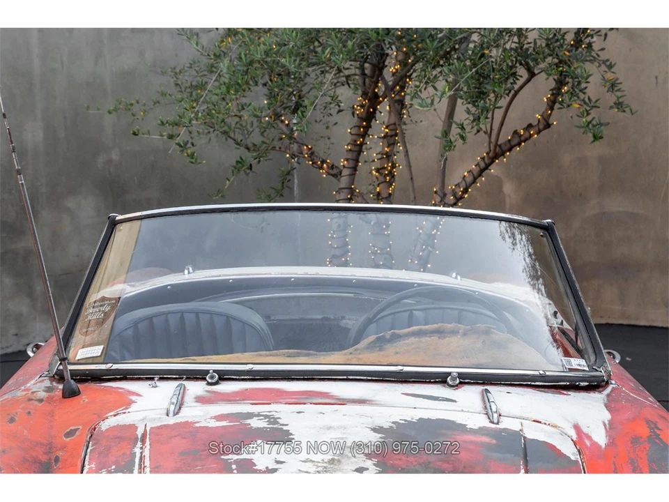 1963 Alfa Romeo Giulia Sprint GT - Image 8 of 31
