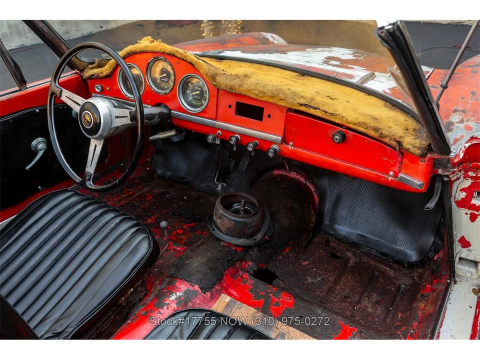 1963 Alfa Romeo Giulia Sprint GT - Image 20 of 31
