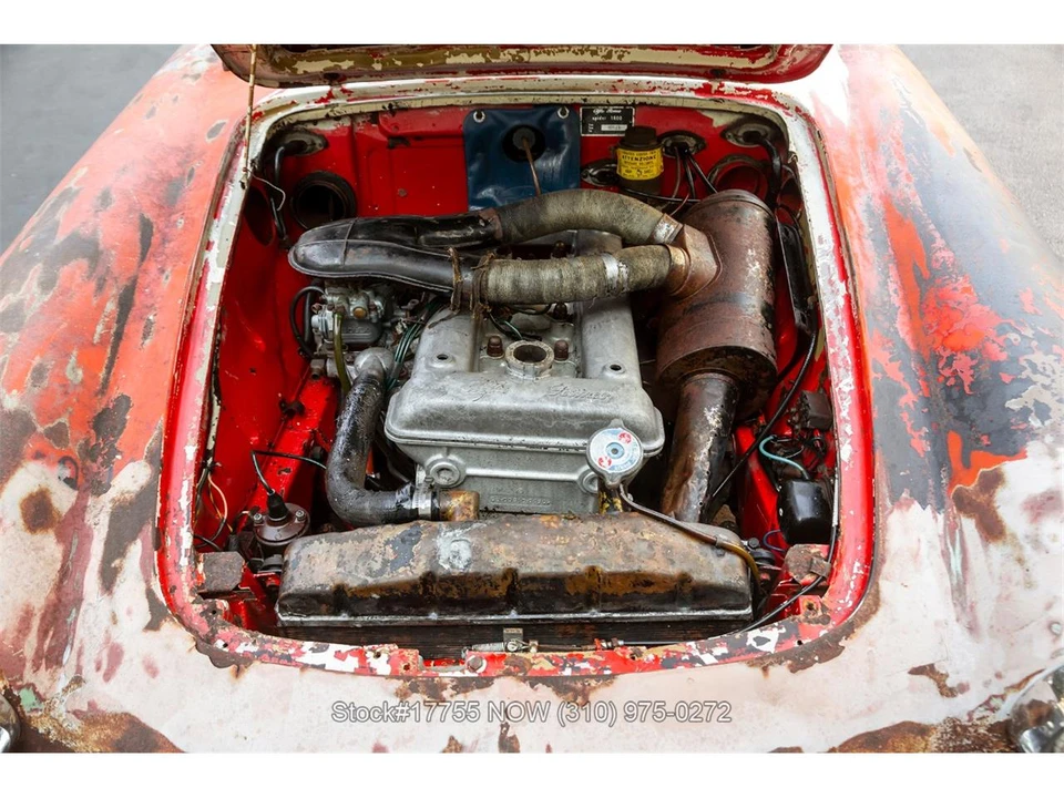 1963 Alfa Romeo Giulia Sprint GT - Image 26 of 31