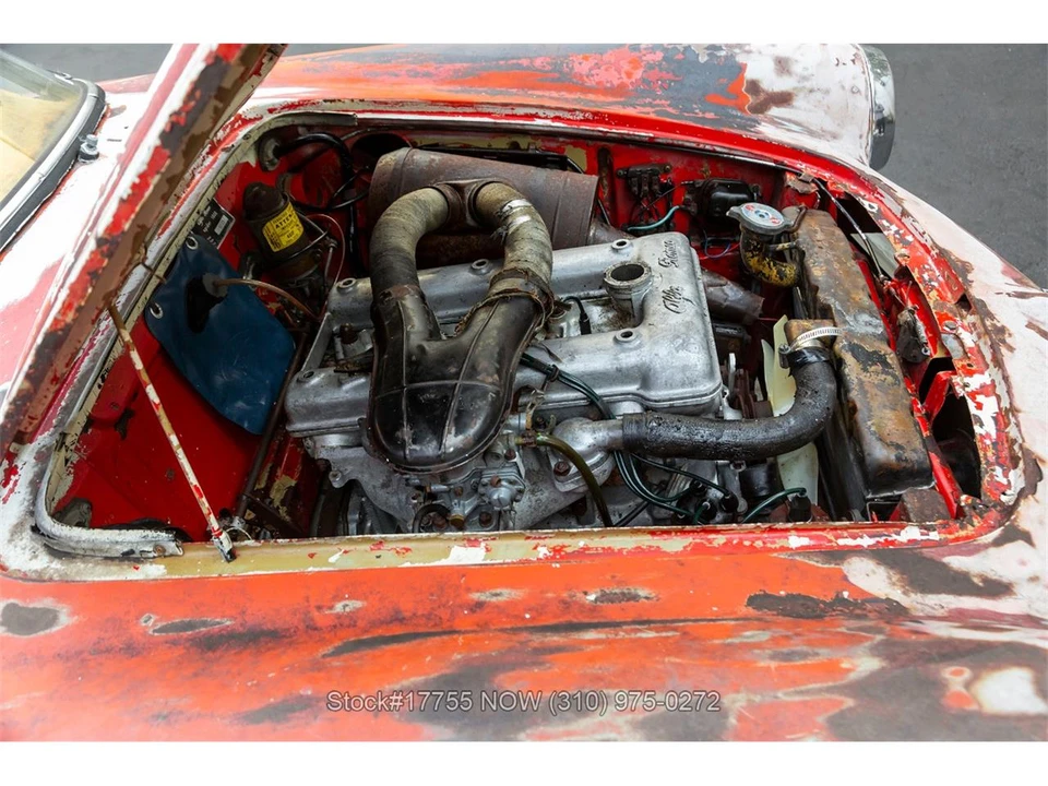 1963 Alfa Romeo Giulia Sprint GT - Image 27 of 31