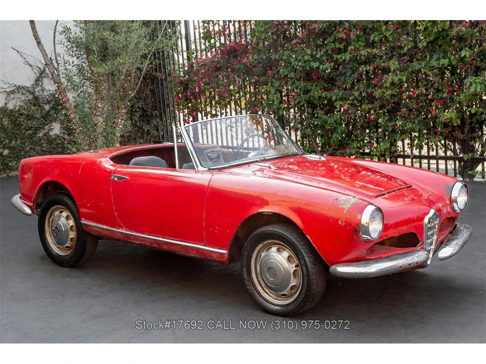 1963 Alfa Romeo Giulia Sprint GT - Image 2 of 31