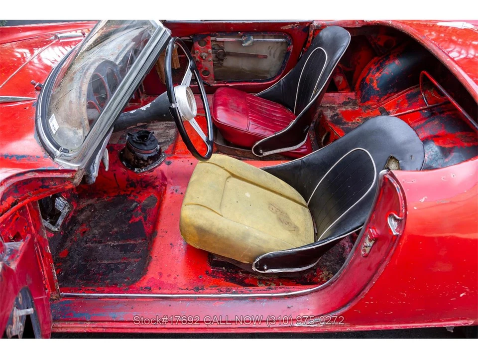 1963 Alfa Romeo Giulia Sprint GT - Image 14 of 31