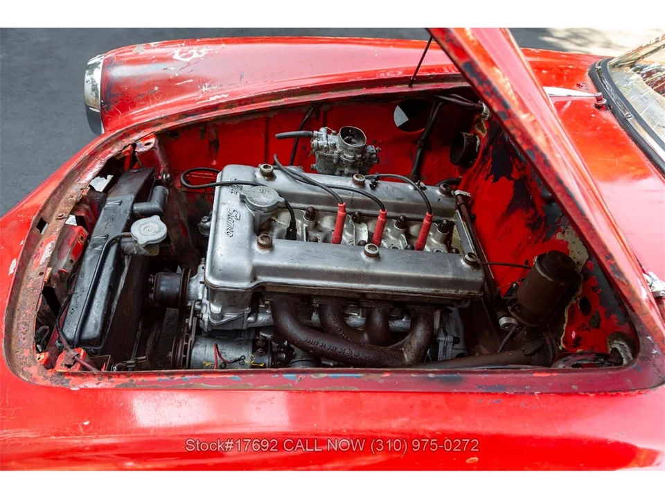1963 Alfa Romeo Giulia Sprint GT - Image 24 of 31