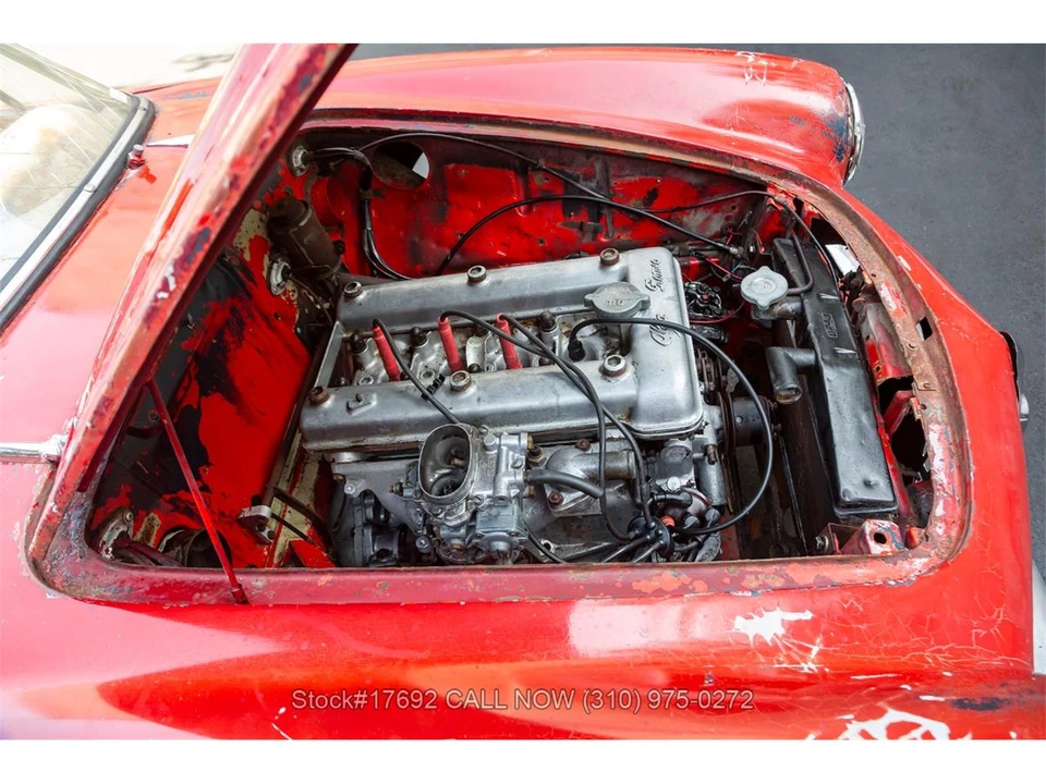 1963 Alfa Romeo Giulia Sprint GT - Image 26 of 31
