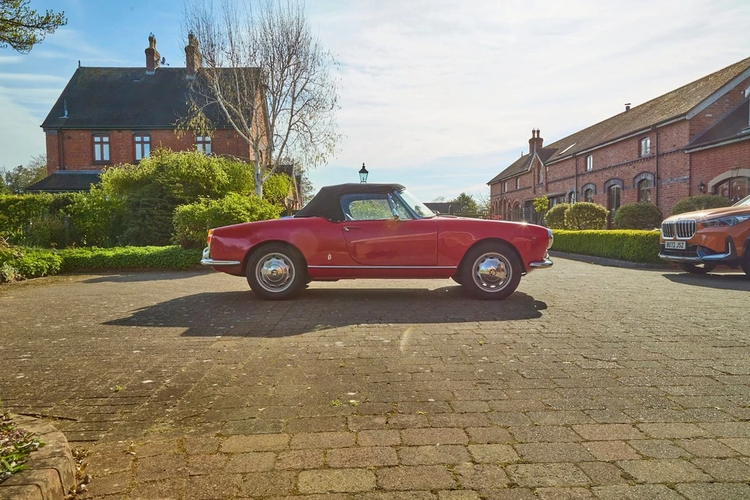 1963 Alfa Romeo Giulia - Image 29 of 30