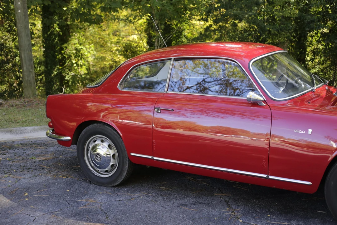 1963 Alfa Romeo Giulietta - Image 24 of 31