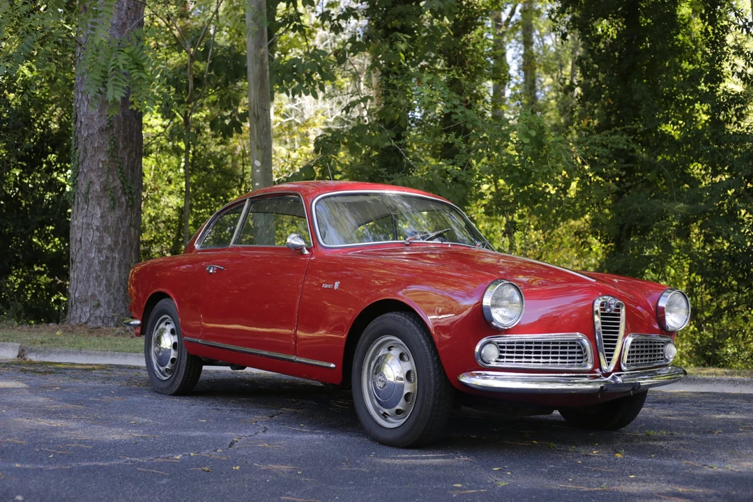 1963 Alfa Romeo Giulietta - Image 5 of 31