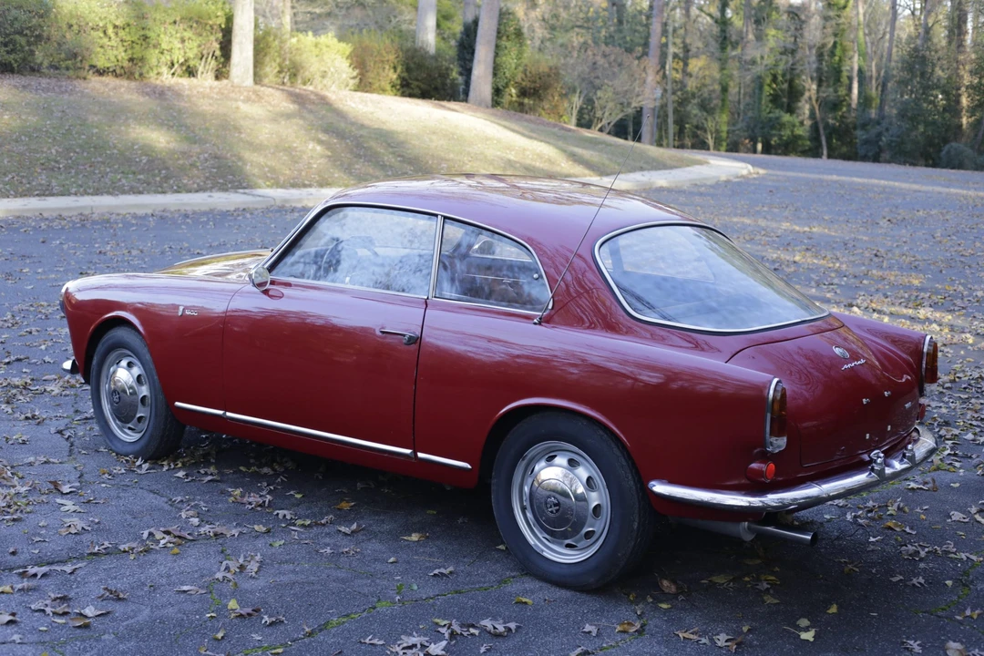 1963 Alfa Romeo Giulietta - Image 14 of 31