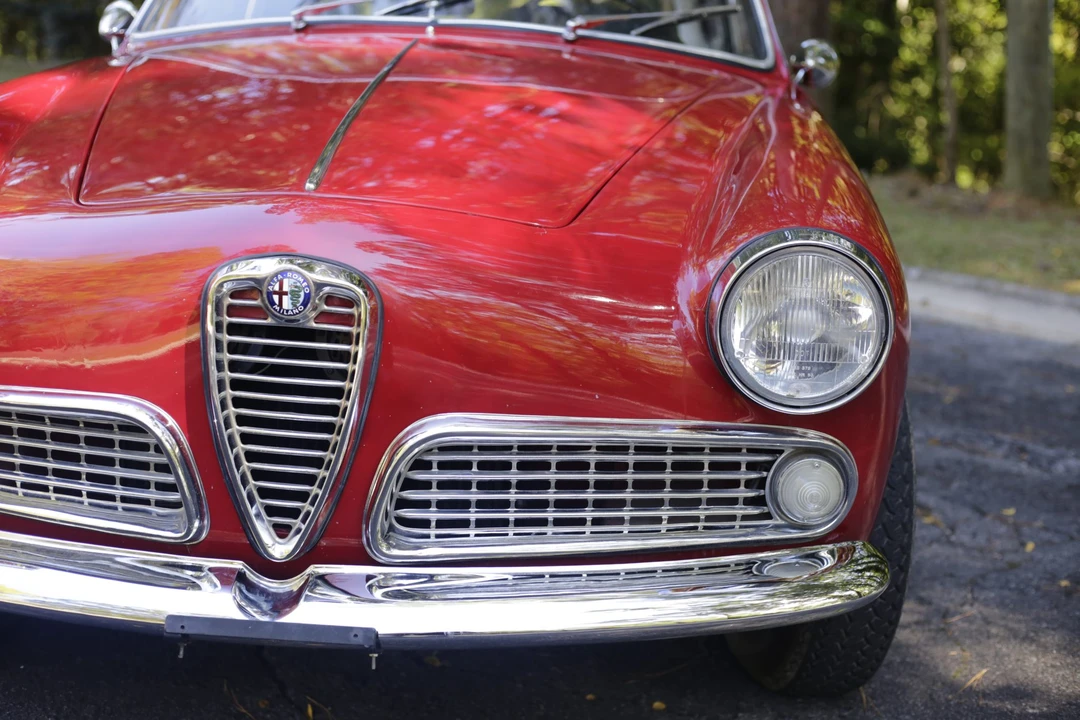 1963 Alfa Romeo Giulietta - Image 28 of 31
