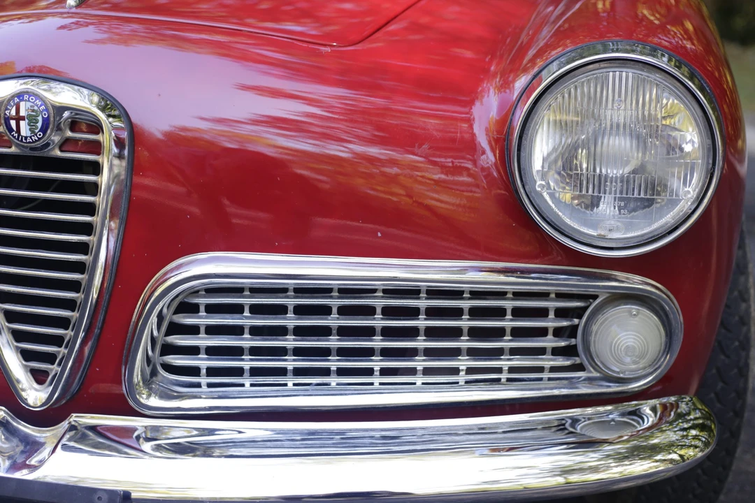 1963 Alfa Romeo Giulietta - Image 30 of 31