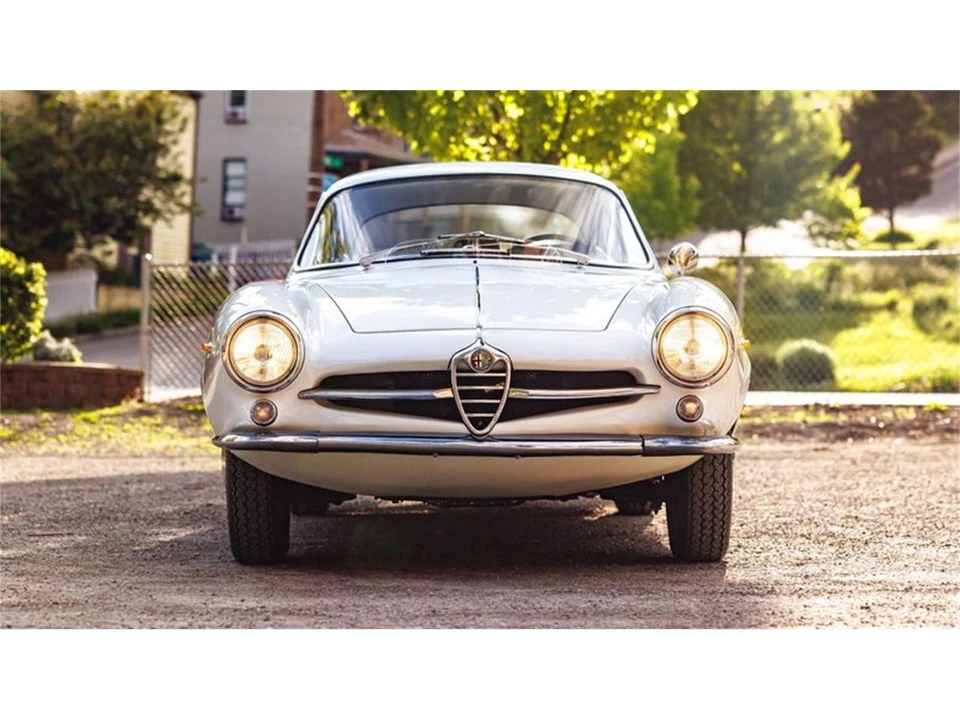 1963 Alfa Romeo Giulietta Sprint Speciale - Image 6 of 31