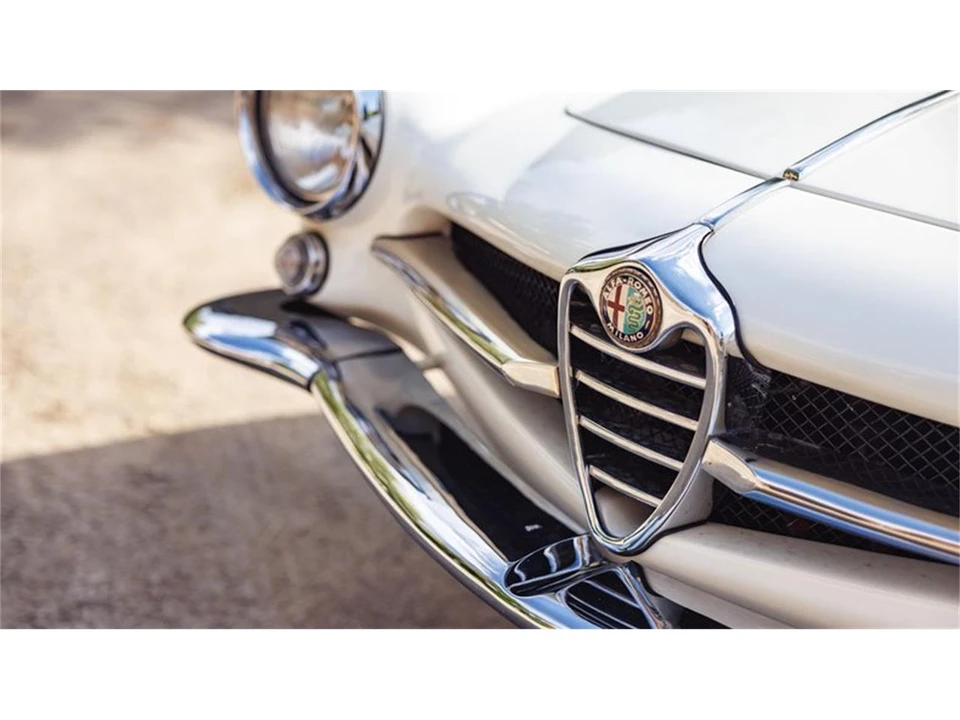 1963 Alfa Romeo Giulietta Sprint Speciale - Image 27 of 31