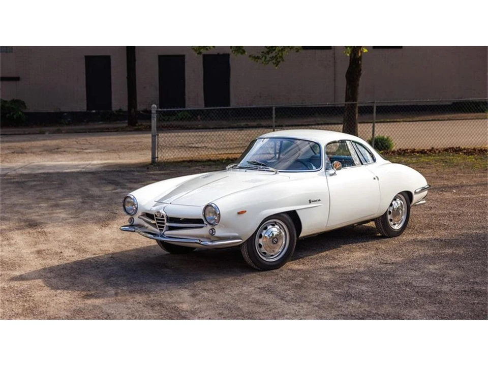 1963 Alfa Romeo Giulietta Sprint Speciale - Image 12 of 31