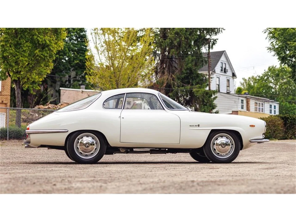 1963 Alfa Romeo Giulietta Sprint Speciale - Image 18 of 31