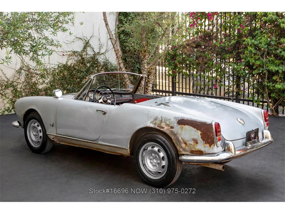 1963 Alfa Romeo Giulietta - Image 6 of 31